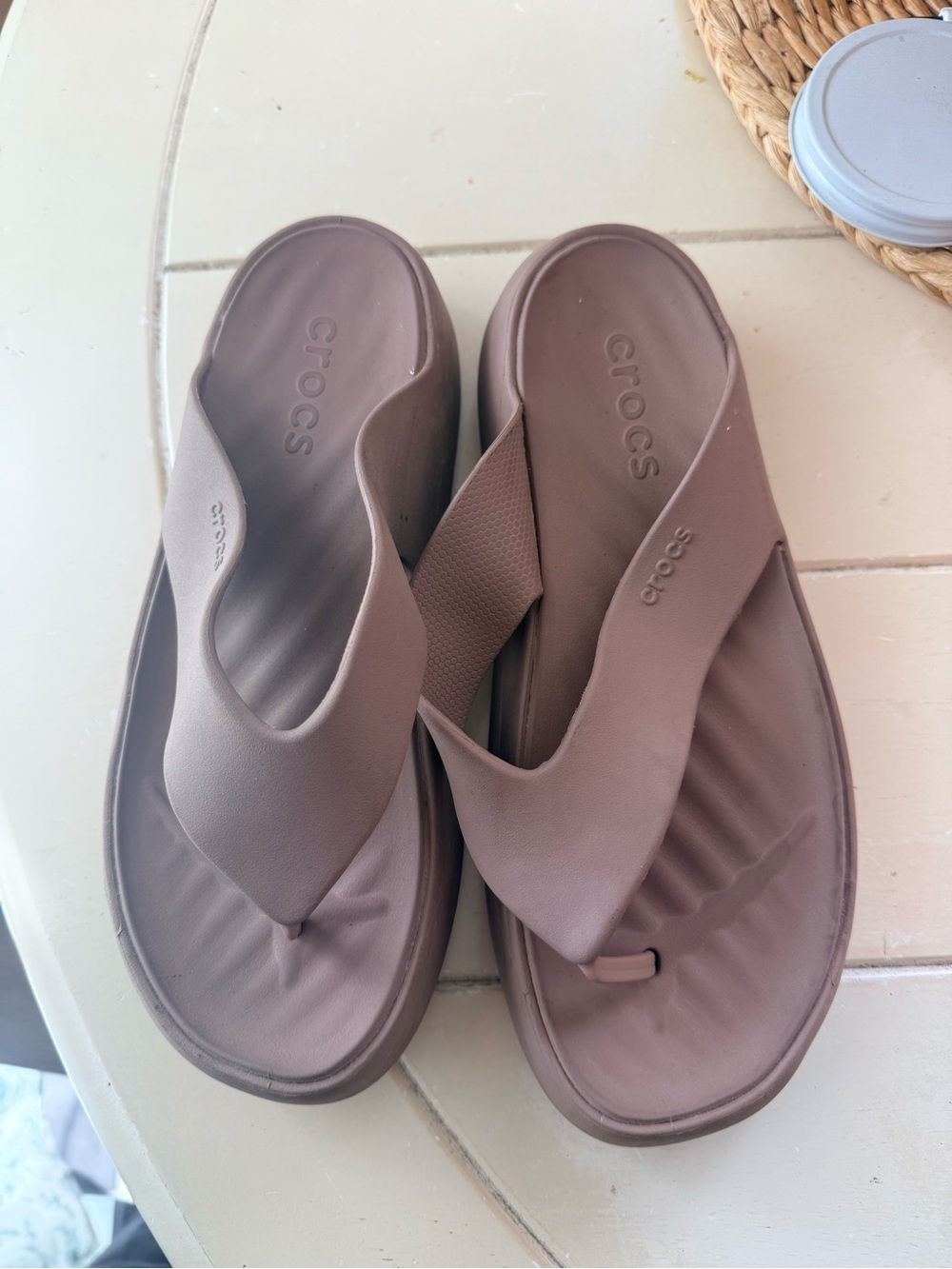 CROCS Women's Taupe-Brown Classic Thong Sandals